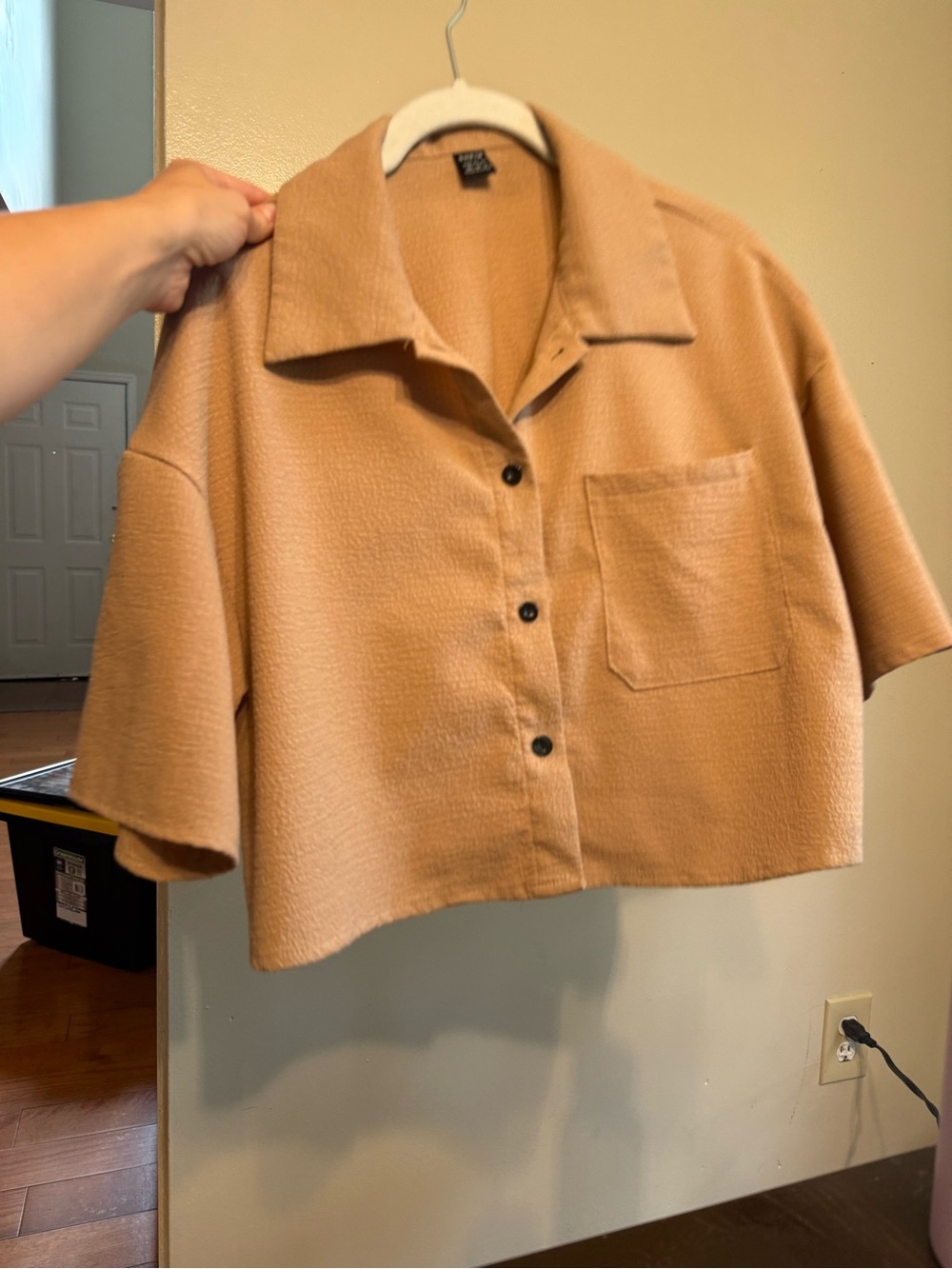 SHEIN Camel Cropped Teddy Button-Front Jacket